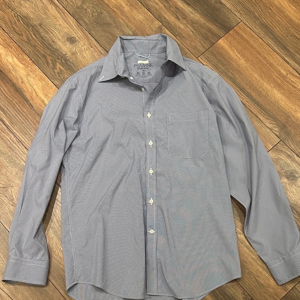 Banana Republic Gray Checkered Button Down Shirt